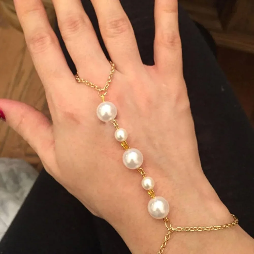 🆕 Women Gold Finger Ring Hand Chain Bracelets Trendy Stuff Pearl Metal Jewelry - Picture 2 of 5